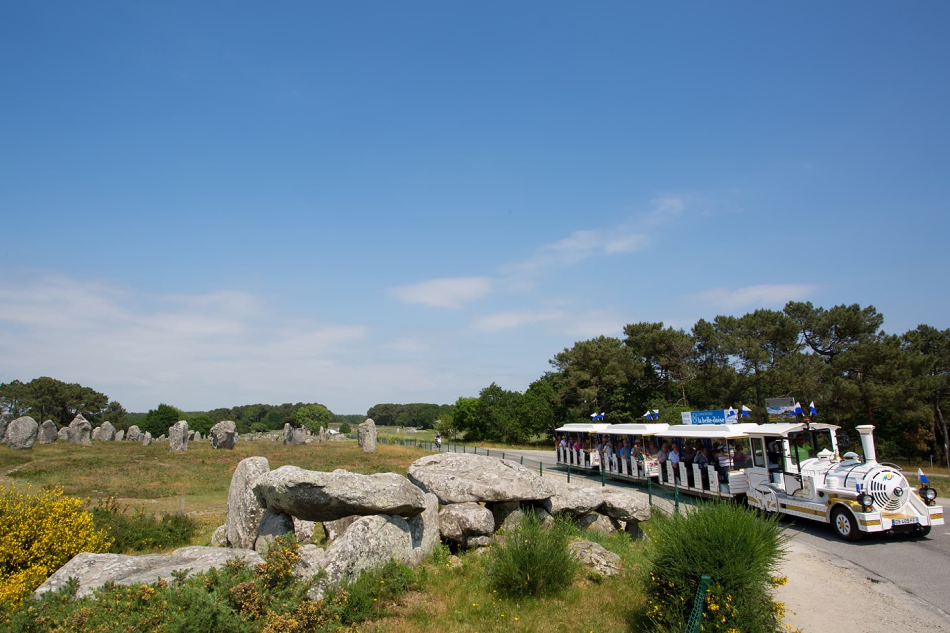 Petit train touristique en balade dans le Morbihan